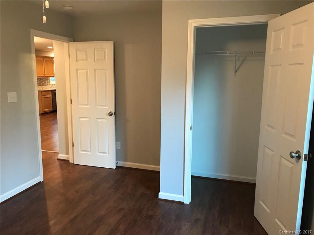 2942 Loop Road Lincolnton, NC 28092 - Photo 9 of 13 Gallery Image 9