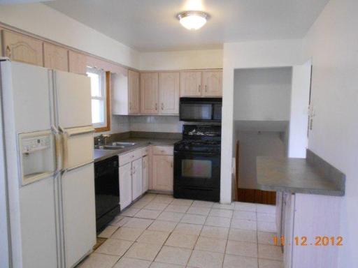 556 Willow Road Matteson, IL 60443 - Photo 5 of 11 Gallery Image 5