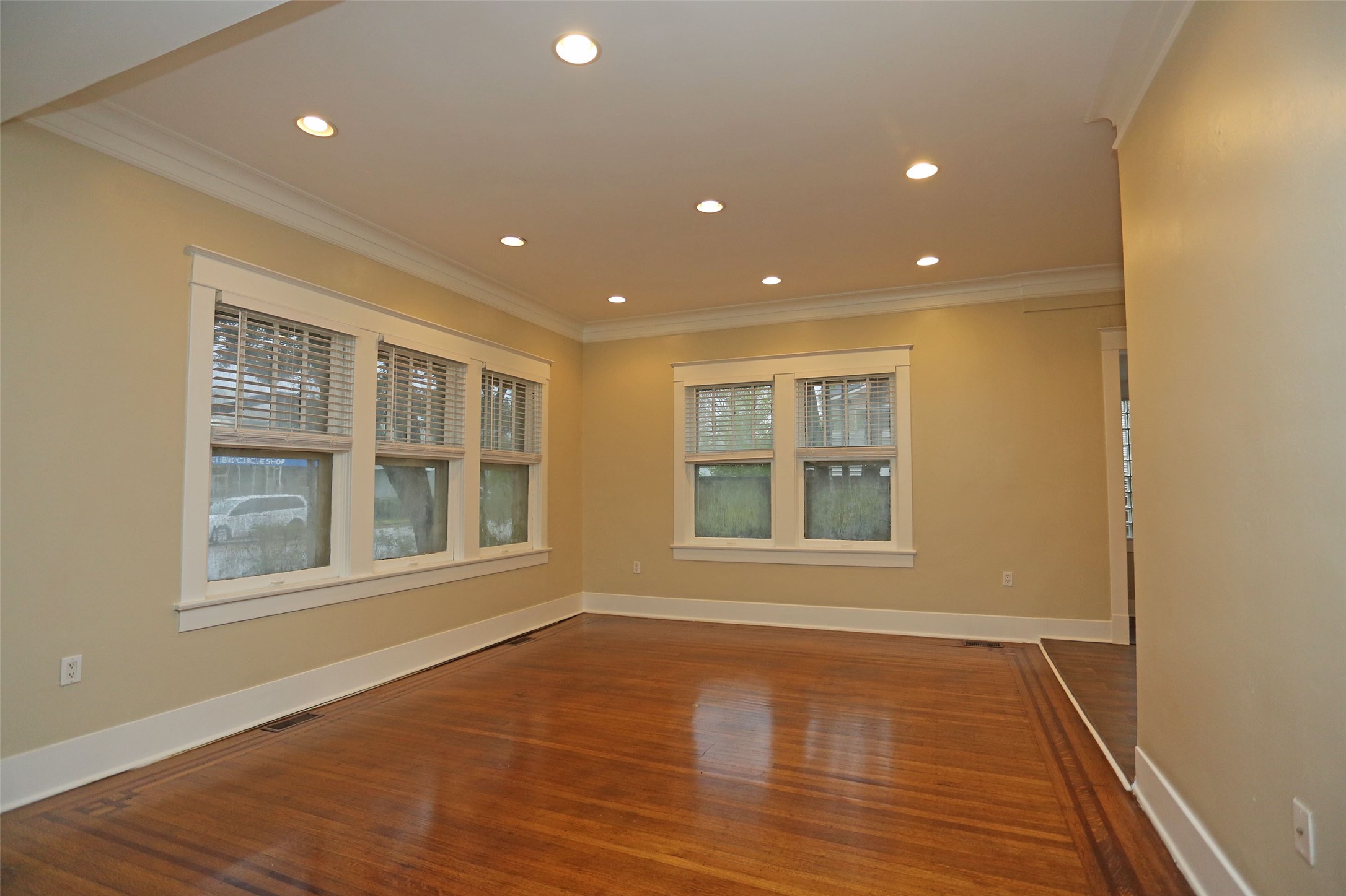 612 West Alabama Street Houston, TX 77006 - Photo 23 of 50