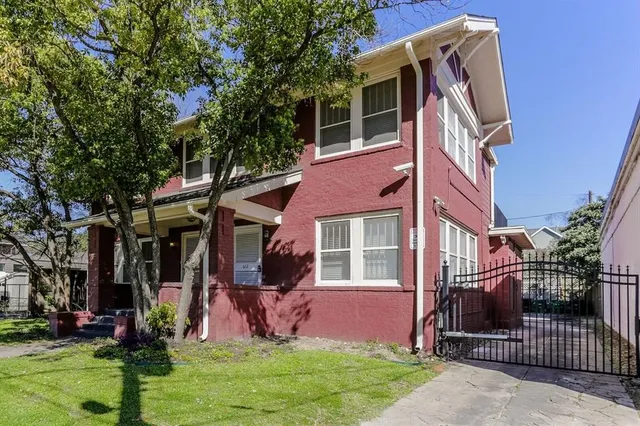$1,195,000 | 612 West Alabama Street, Houston, TX 77006