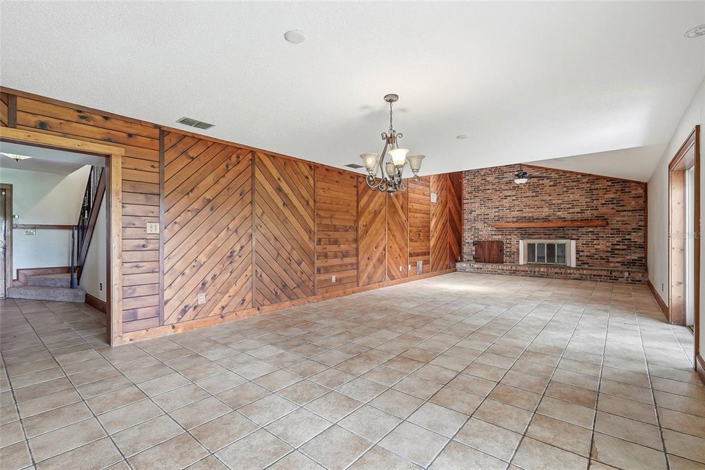 8731 Lithia Pinecrest Road Lithia, FL 33547 - Photo 19 of 50 Gallery Image 19