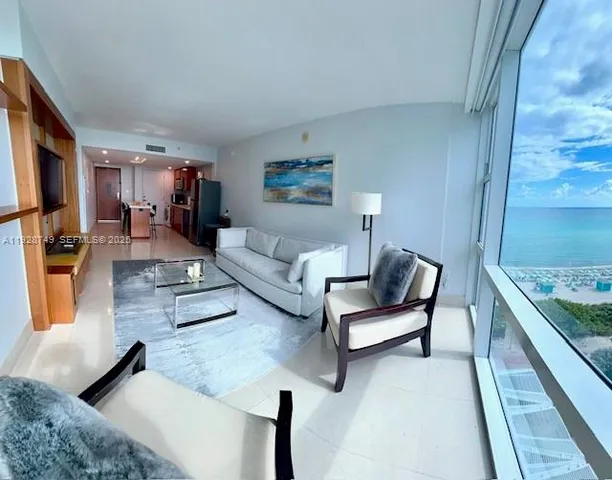 $5,500 | 6801 Collins Avenue, Unit 718, Miami Beach, FL 33141