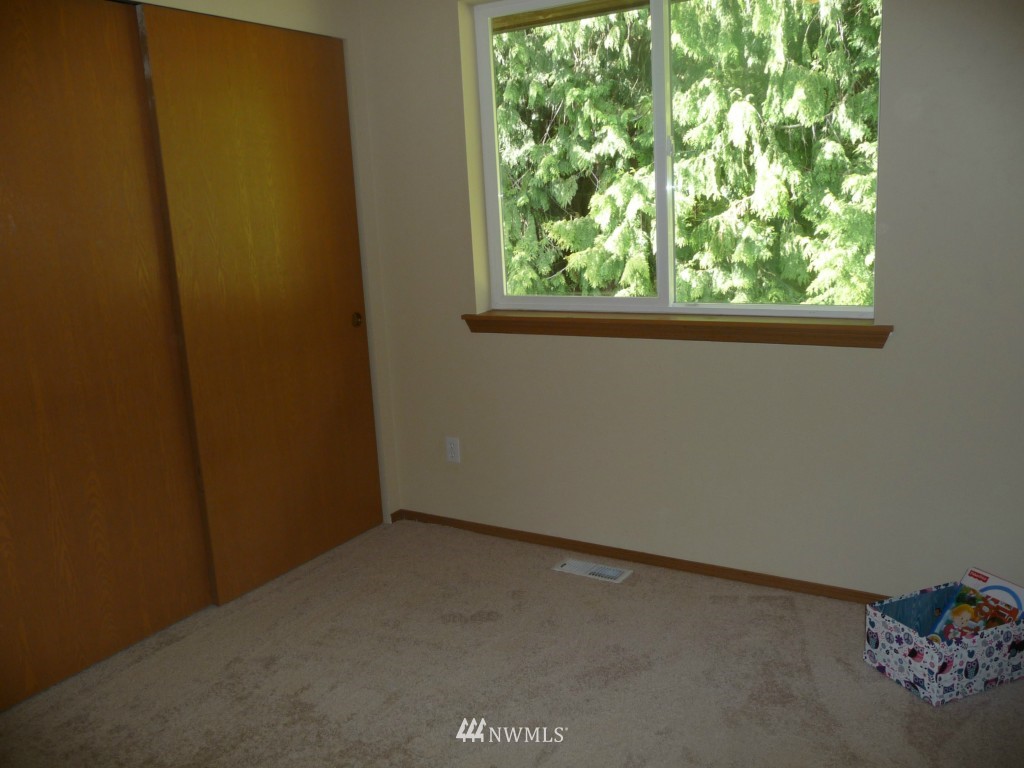 10510 Oak Road Lake Stevens, WA 98258 - Photo 11 of 21 Gallery Image 11