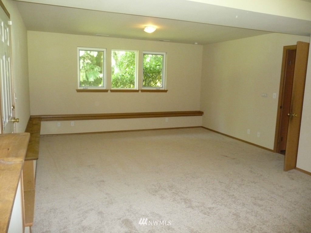 10510 Oak Road Lake Stevens, WA 98258 - Photo 16 of 21 Gallery Image 16
