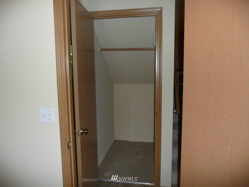10510 Oak Road Lake Stevens, WA 98258 - Photo 17 of 21 Gallery Image 17