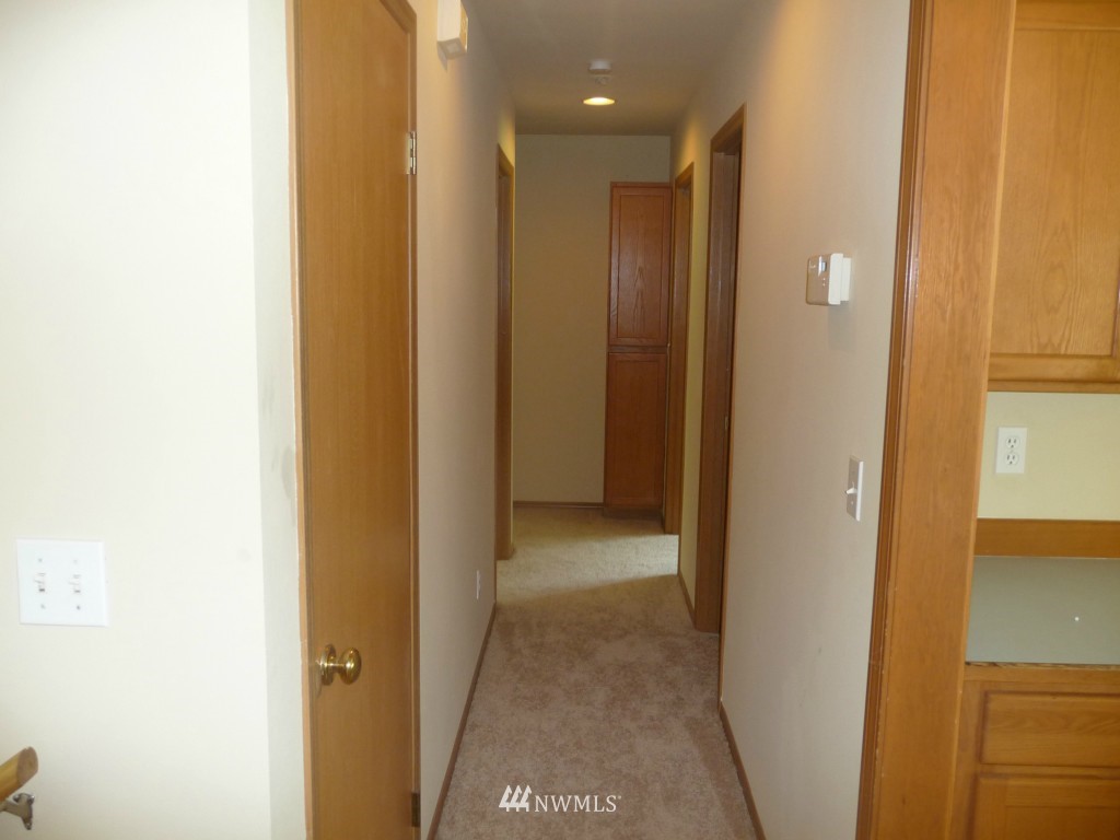 10510 Oak Road Lake Stevens, WA 98258 - Photo 8 of 21 Gallery Image 8