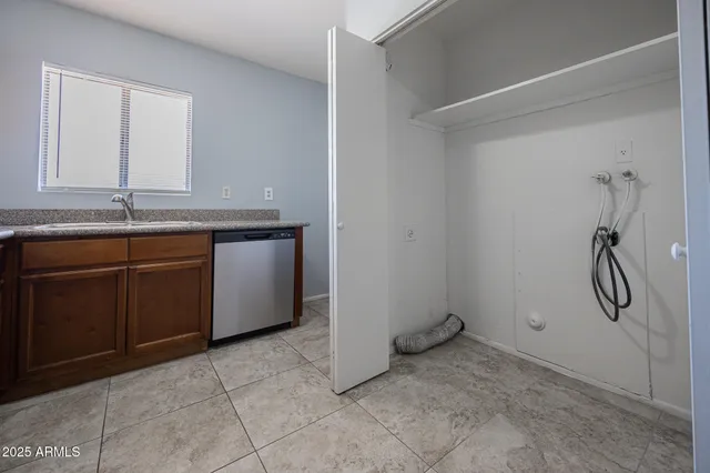 $1,125 | 127 South Outpost Road, Unit 4, Apache Junction, AZ 85119