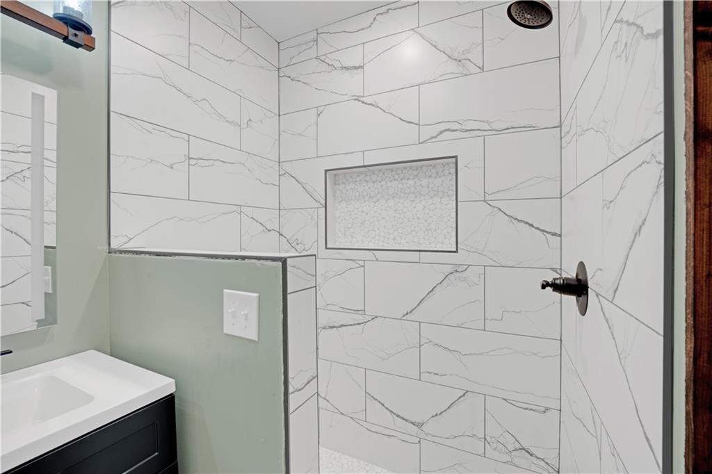 1101 Northwest 700th Road Holden, MO 64040 - Photo 46 of 95