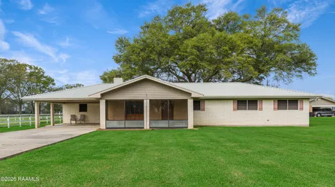 $189,900 | 1826 Sawmill Highway, Breaux Bridge, LA 70517
