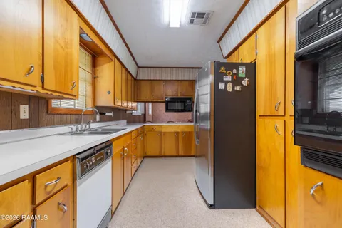 $189,900 | 1826 Sawmill Highway, Breaux Bridge, LA 70517