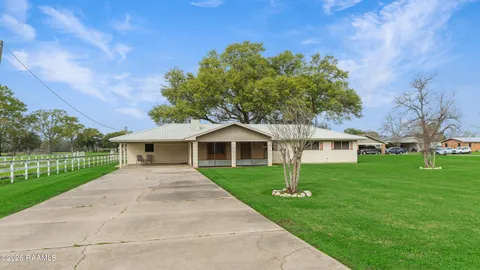 $189,900 | 1826 Sawmill Highway, Breaux Bridge, LA 70517