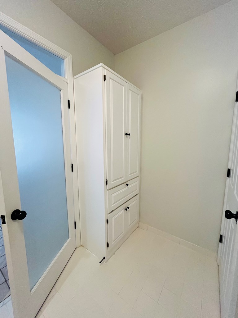 4628 Sears Road Columbus, GA 31907 - Photo 43 of 51 Storage In Primary Bathroom