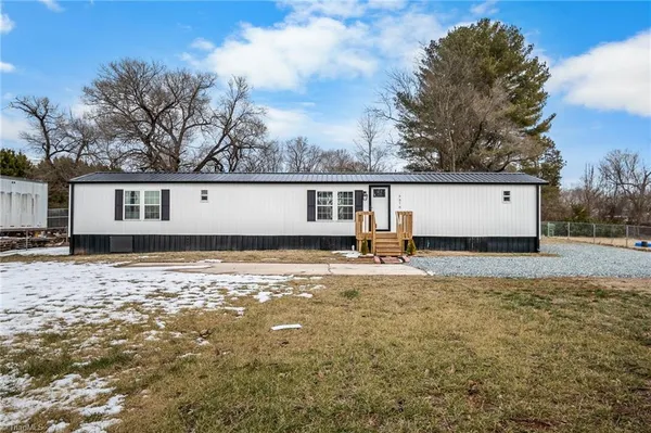 $145,000 | 5370 North Nc Highway, Lexington, NC 27295