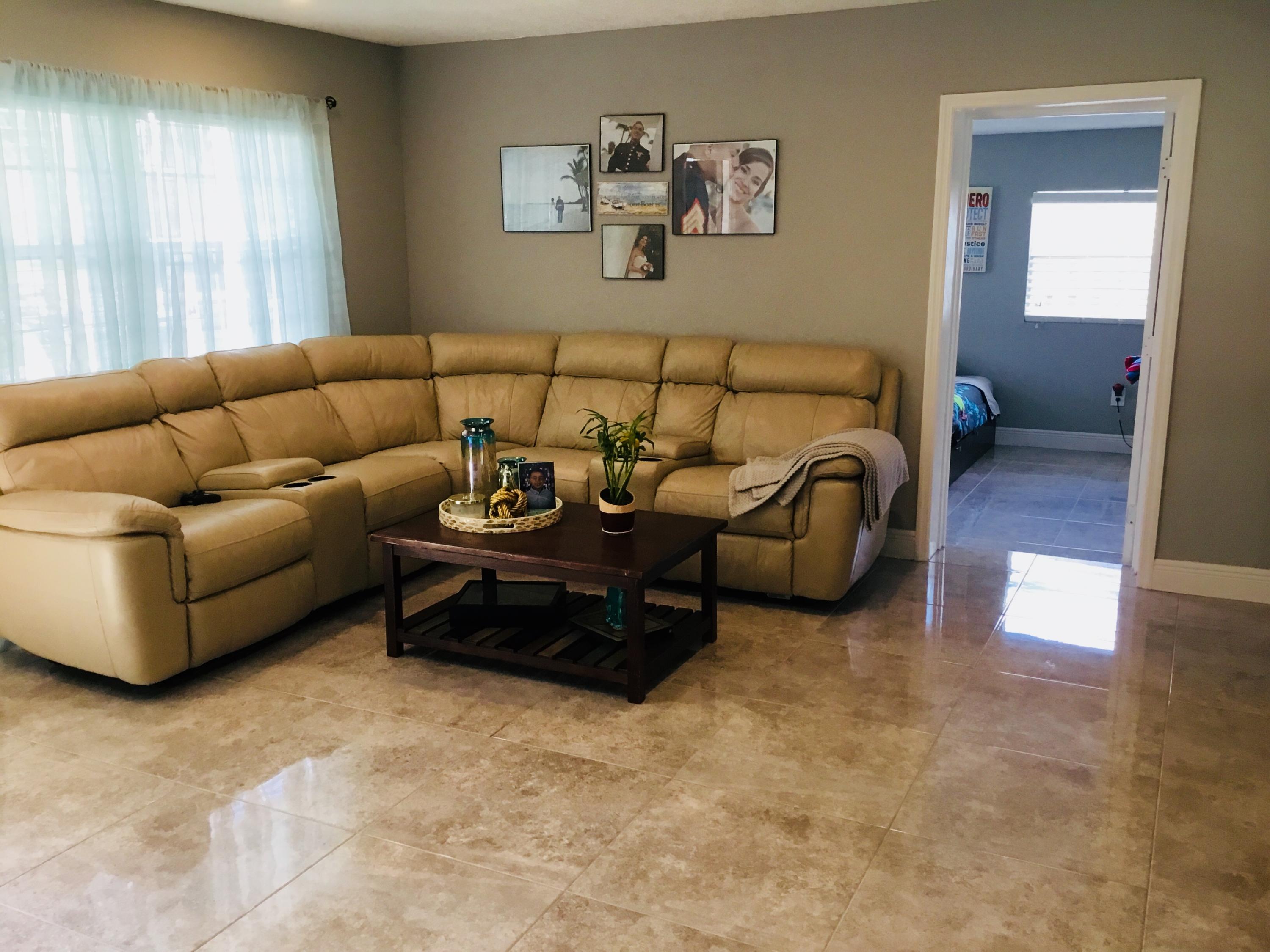 1357 Drexel Road West Palm Beach, FL 33417 - Photo 3 of 17 Living/Family Room