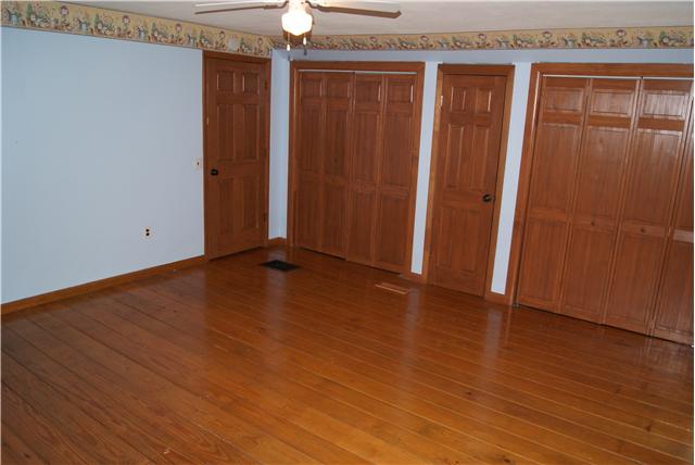 460 South Ray Road Portland, TN 37148 - Photo 12 of 20 Gallery Image 12