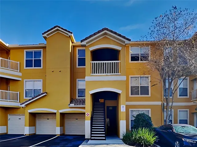 $1,650 | 8848 Villa View Circle, Unit 305, Orlando, FL 32821