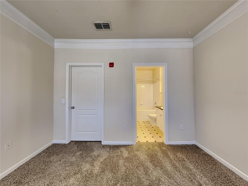 8848 Villa View Circle, Unit 305 Orlando, FL 32821 - Photo 7 of 15
