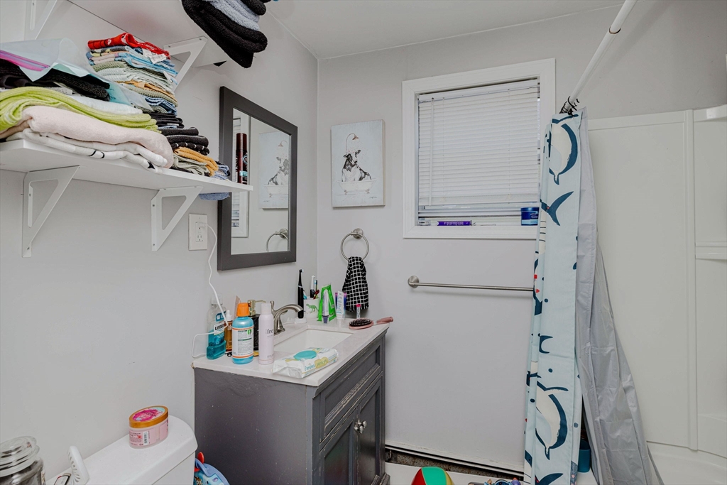 154 Mott Street Fall River, MA 02721 - Photo 25 of 42