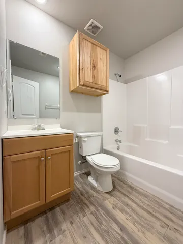 $1,200 | 1520 East 13th Street, Lubbock, TX 79403