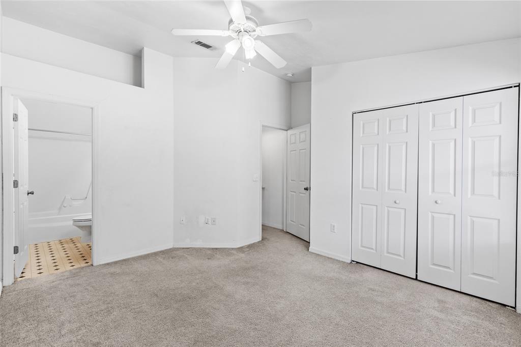 3901 Southwest 20th Avenue, Unit 306 Gainesville, FL 32607 - Photo 23 of 29