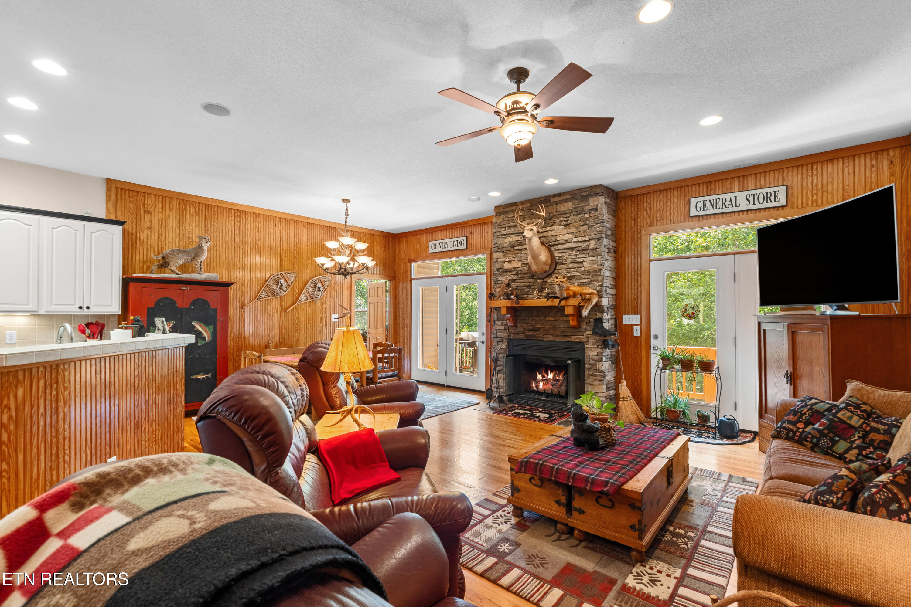 122 Lakeside Trace Townsend, TN 37882 - Photo 36 of 57 DSC00761-2