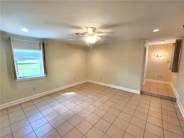 $3,400 | 12801 River Road, New Orleans, LA 70131