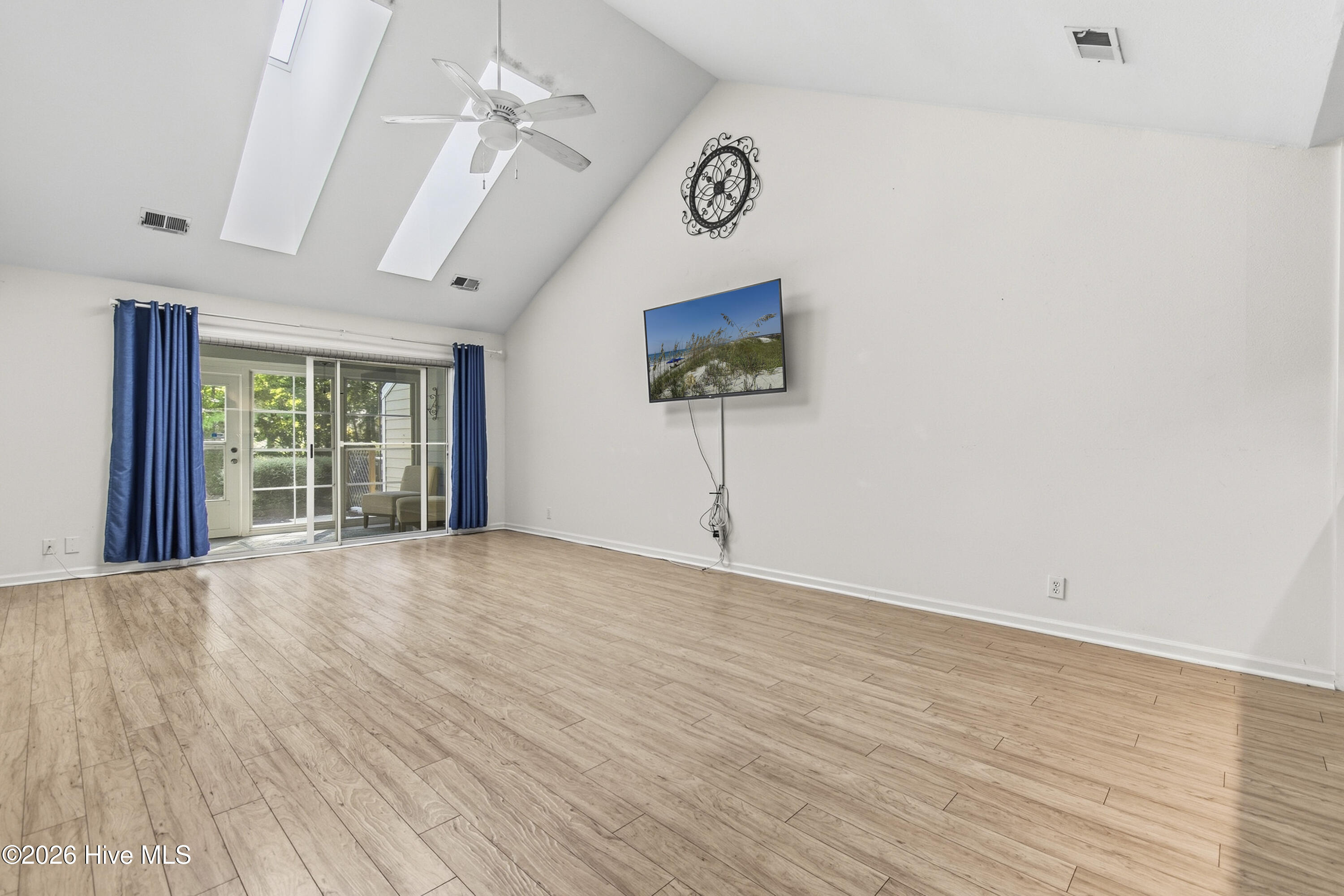90 Clubhouse Road, Unit 4B Sunset Beach, NC 28468 - Photo 11 of 39 Gallery Image 11