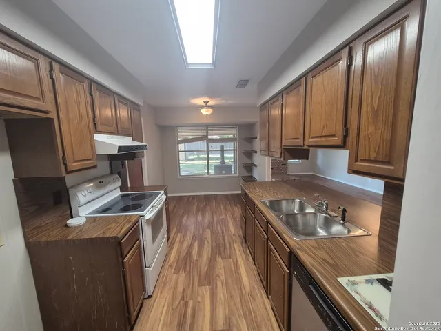 $1,495 | 205 Maple Drive, Schertz, TX 78154