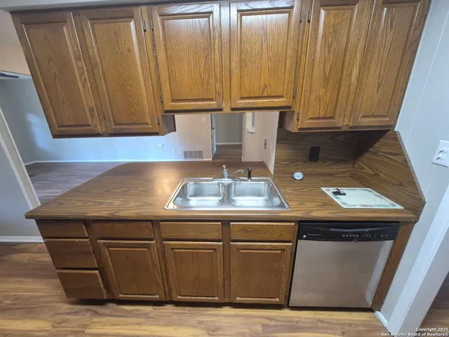 $1,495 | 205 Maple Drive, Schertz, TX 78154