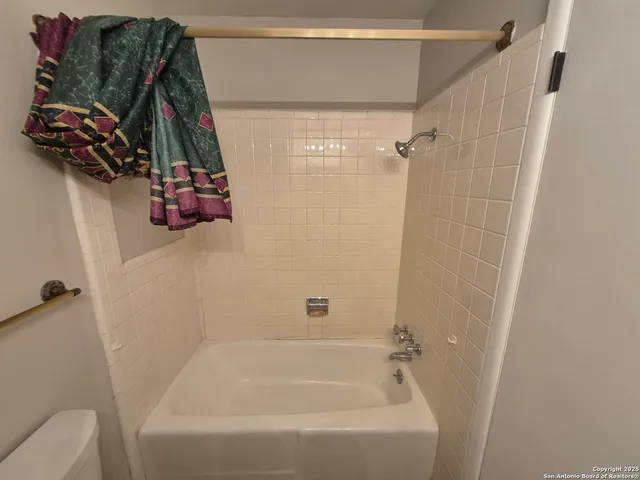 $1,495 | 205 Maple Drive, Schertz, TX 78154