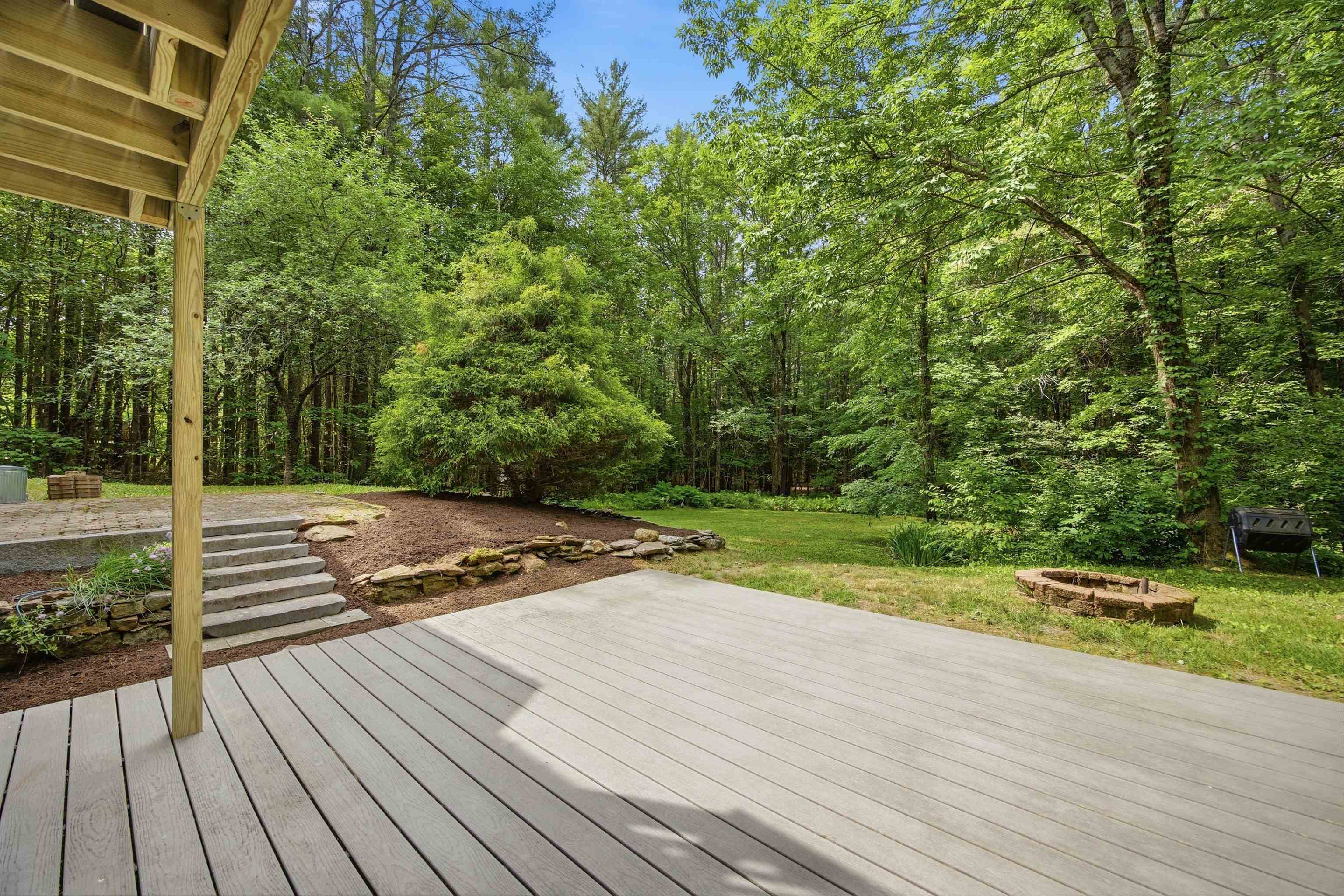 135 Lower Straw Road Hopkinton, NH 03229 - Photo 10 of 52 Gallery Image 10