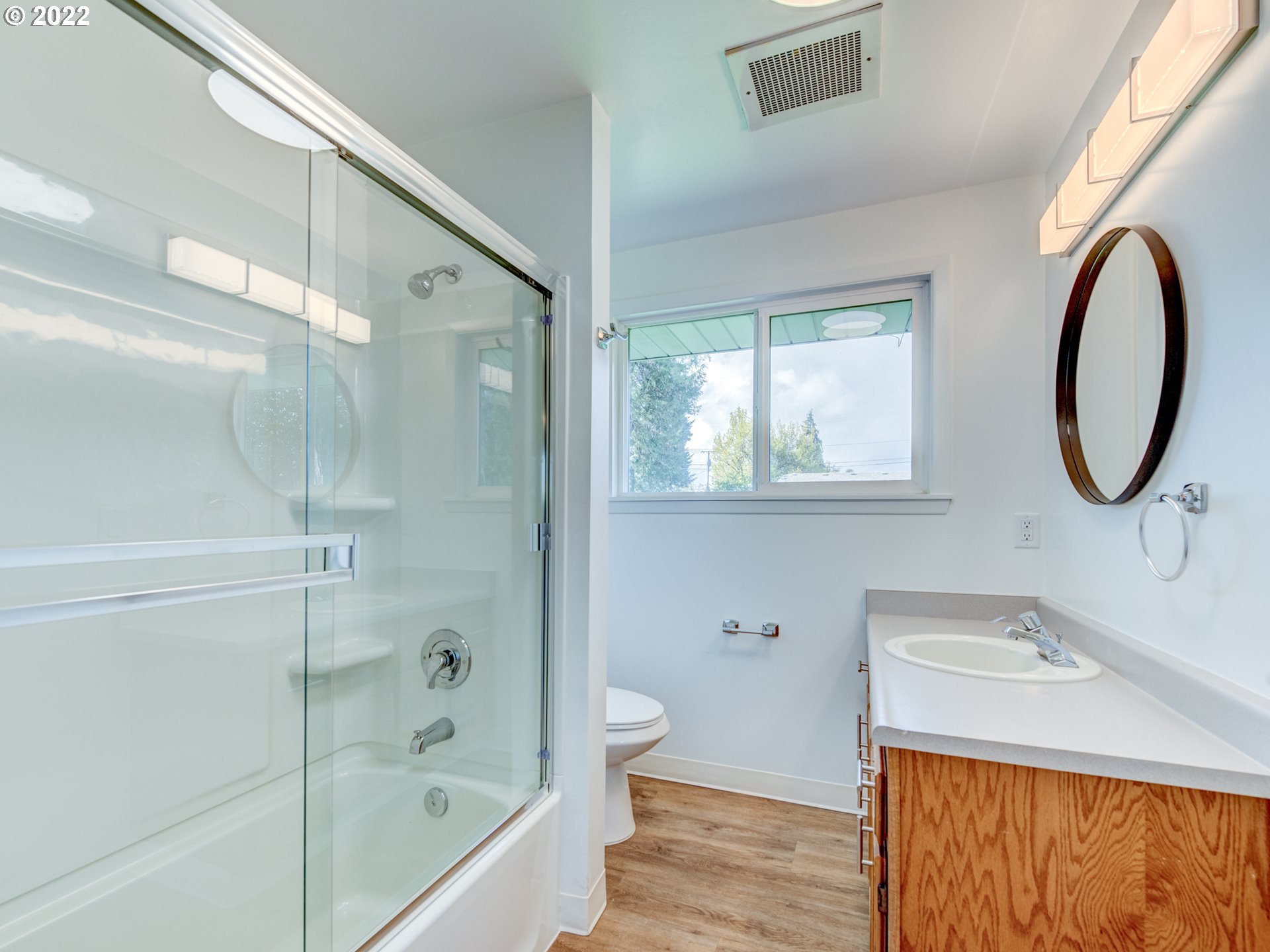 749 Maxwell Road Eugene, OR 97404 - Photo 20 of 24 Gallery Image 20
