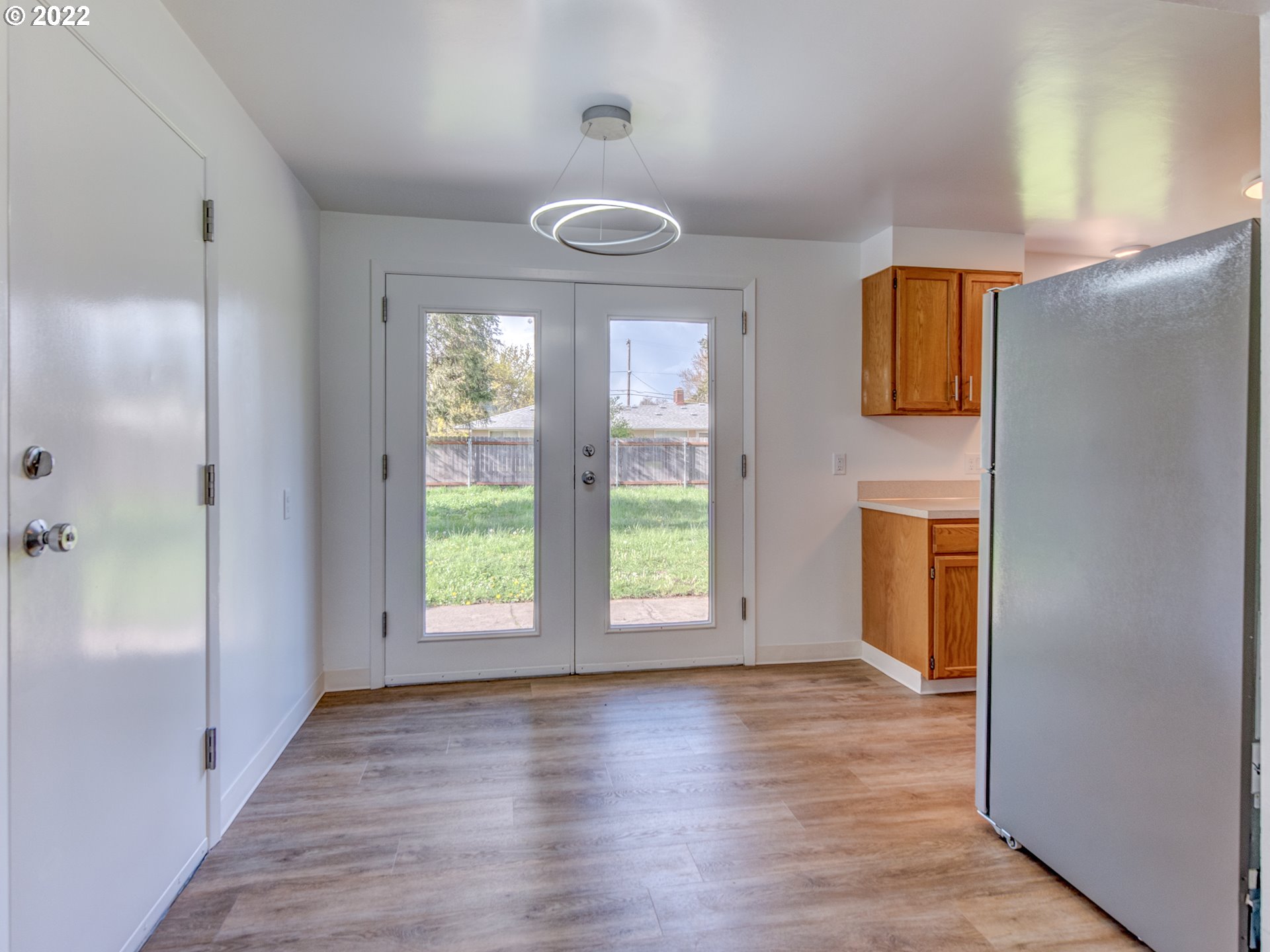 749 Maxwell Road Eugene, OR 97404 - Photo 9 of 24 Gallery Image 9