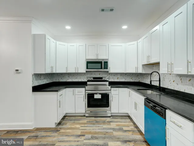 $269,000 | 533 South Conestoga Street, Philadelphia, PA 19143