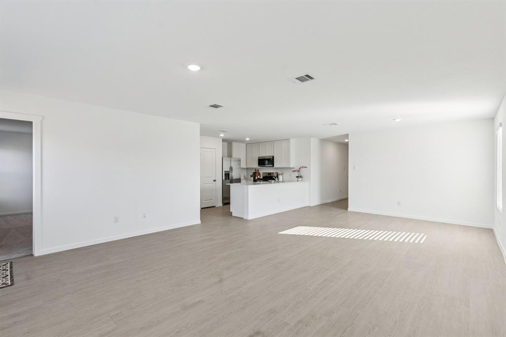 11803 Mancos Trail Rhome, TX 76078 - Photo 5 of 19