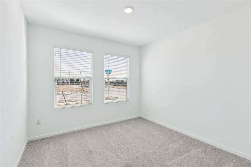 11803 Mancos Trail Rhome, TX 76078 - Photo 9 of 19