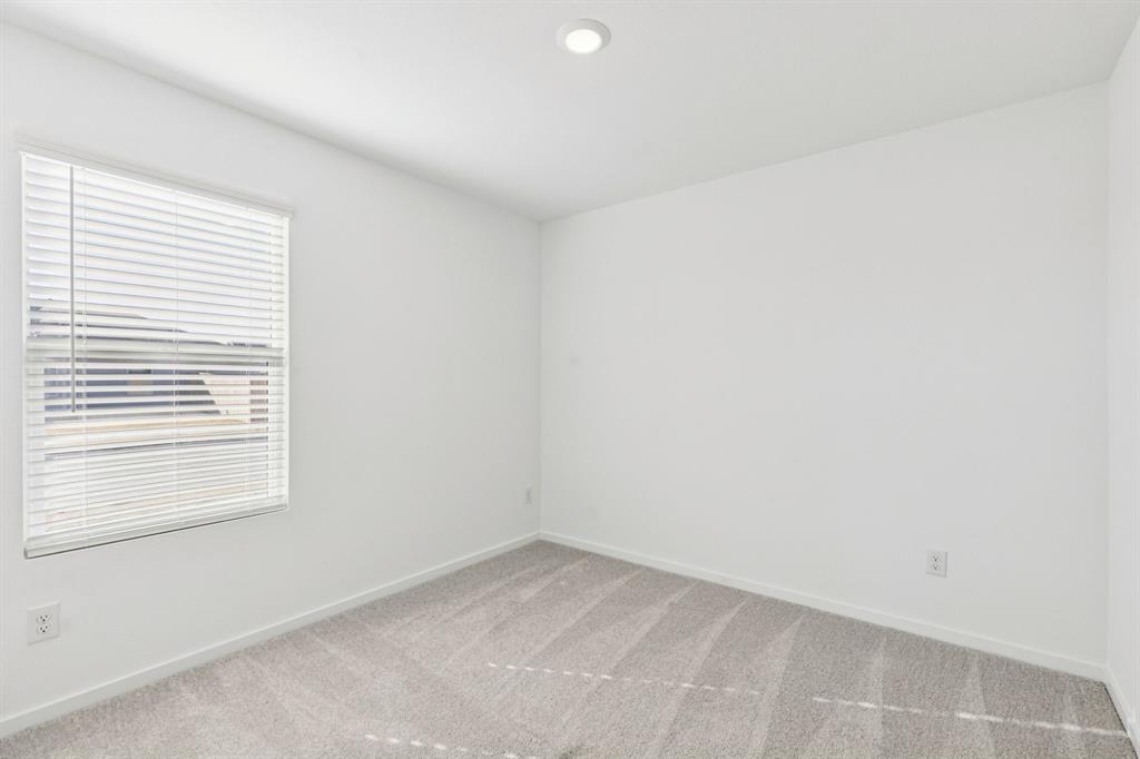 11803 Mancos Trail Rhome, TX 76078 - Photo 10 of 19