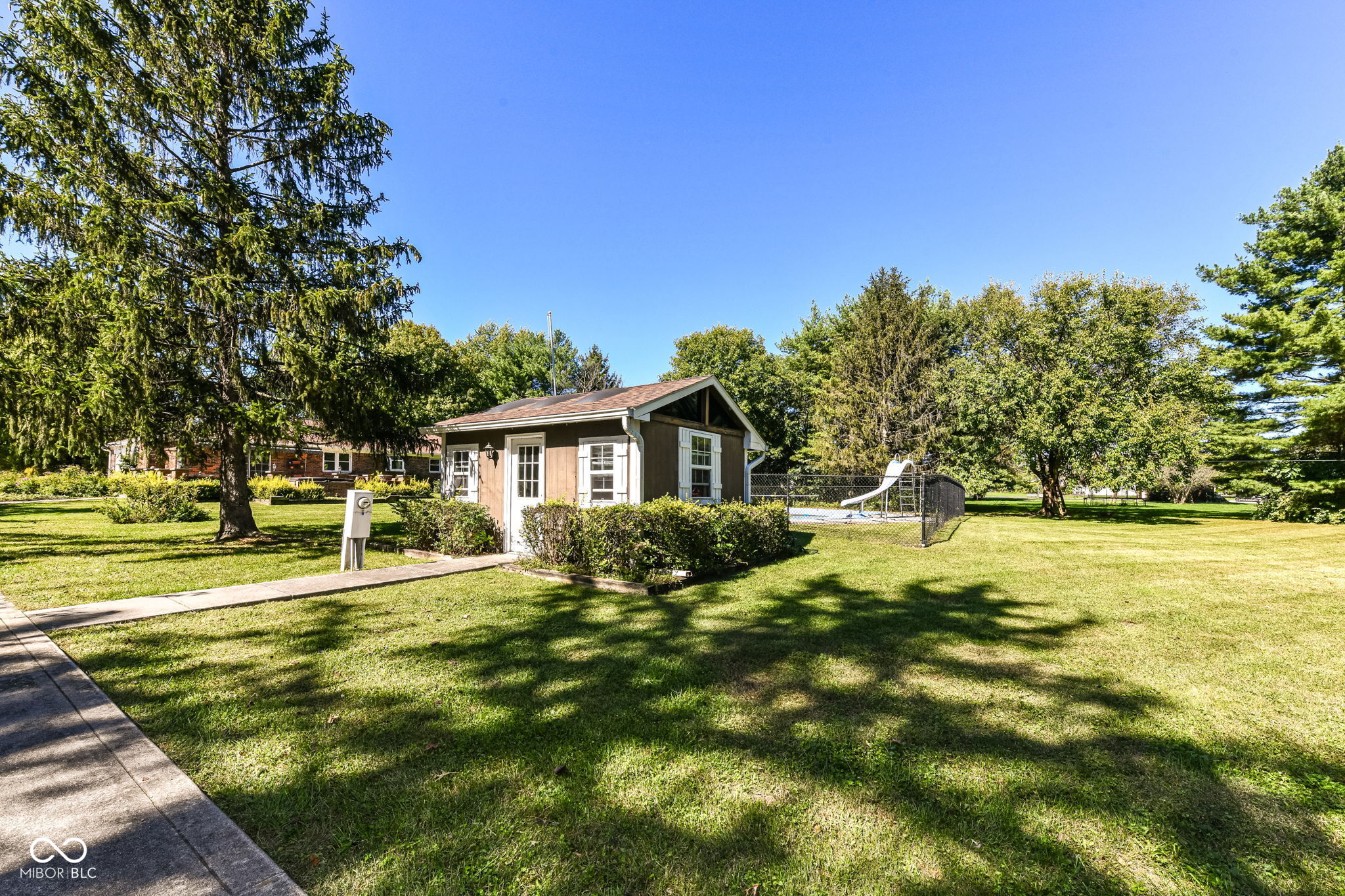 12202 Hoosier Road Fishers, IN 46037 - Photo 37 of 42 Gallery Image 37