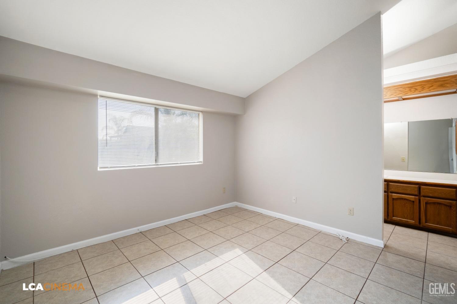 Undisclosed Address Wasco, CA 93280 - Photo 18 of 30