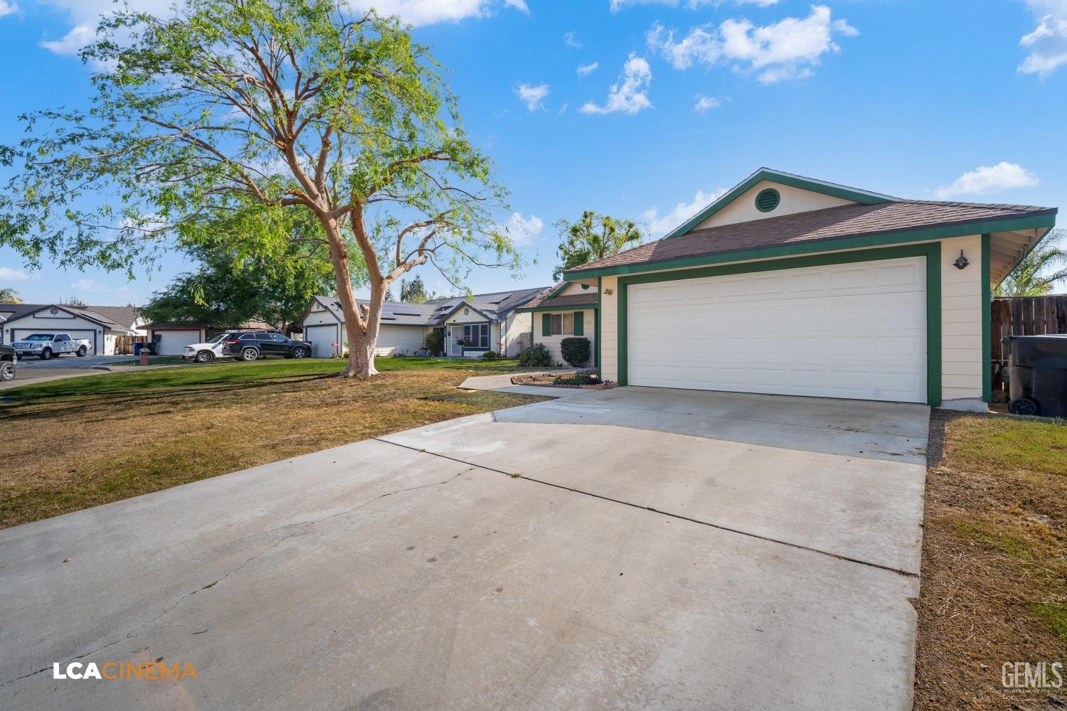 Undisclosed Address Wasco, CA 93280 - Photo 5 of 30