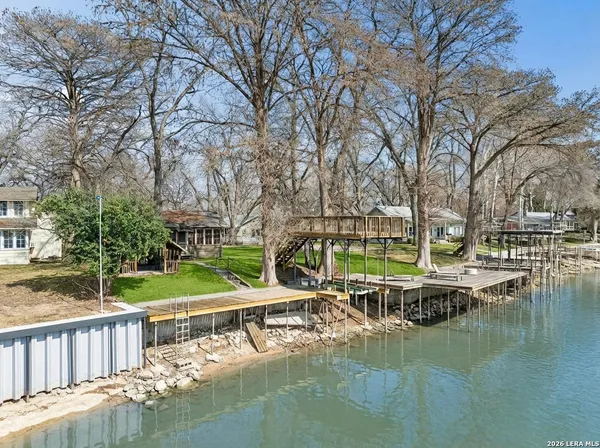 $649,900 | 1307 Terminal Loop Road, McQueeney, TX 78123