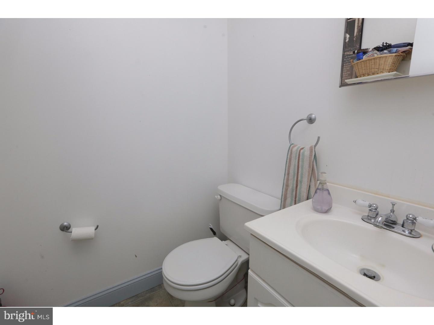 247 Rochelle Avenue Philadelphia, PA 19128 - Photo 9 of 24 Half Bath
