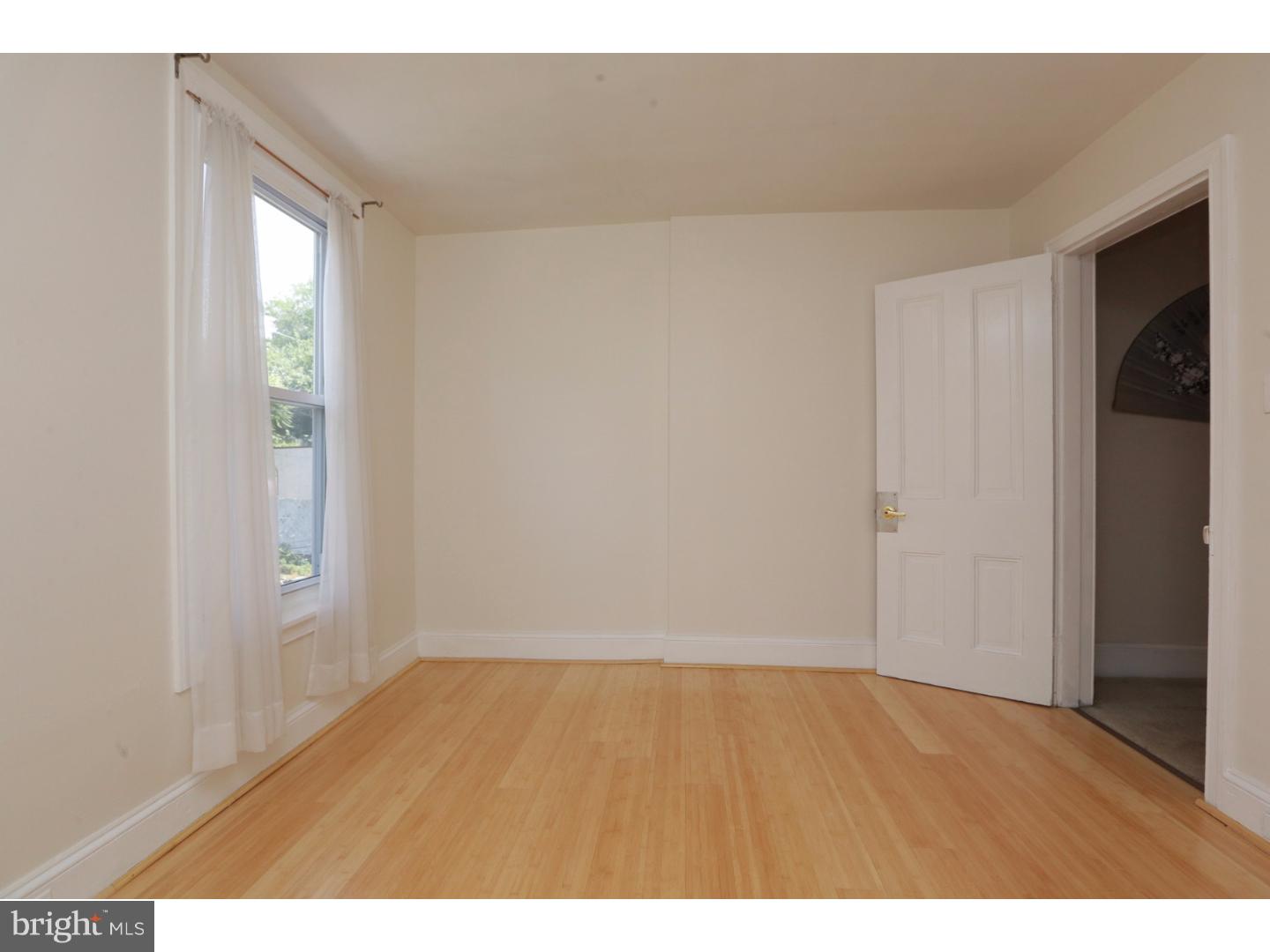 247 Rochelle Avenue Philadelphia, PA 19128 - Photo 10 of 24 Bedroom