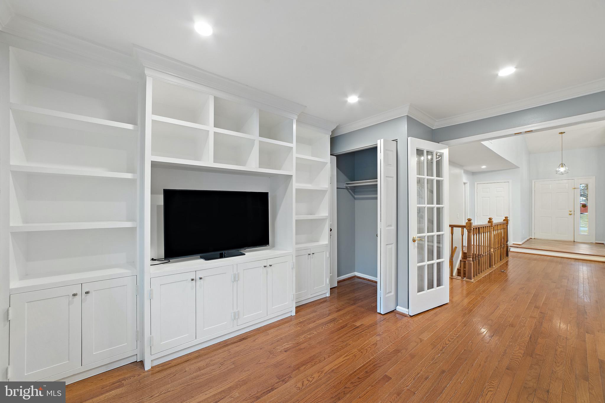 6727 Anders Terrace Springfield, VA 22151 - Photo 26 of 67 Gallery Image 26