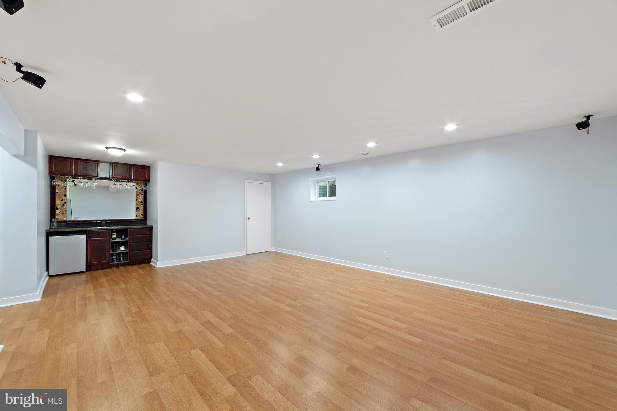 6727 Anders Terrace Springfield, VA 22151 - Photo 38 of 67 Gallery Image 38