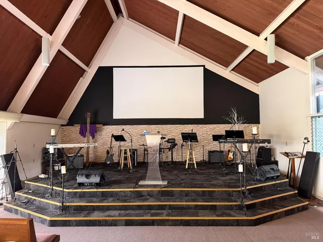 $1,400,000 | 201 Doyle Drive, Vallejo, CA 94591