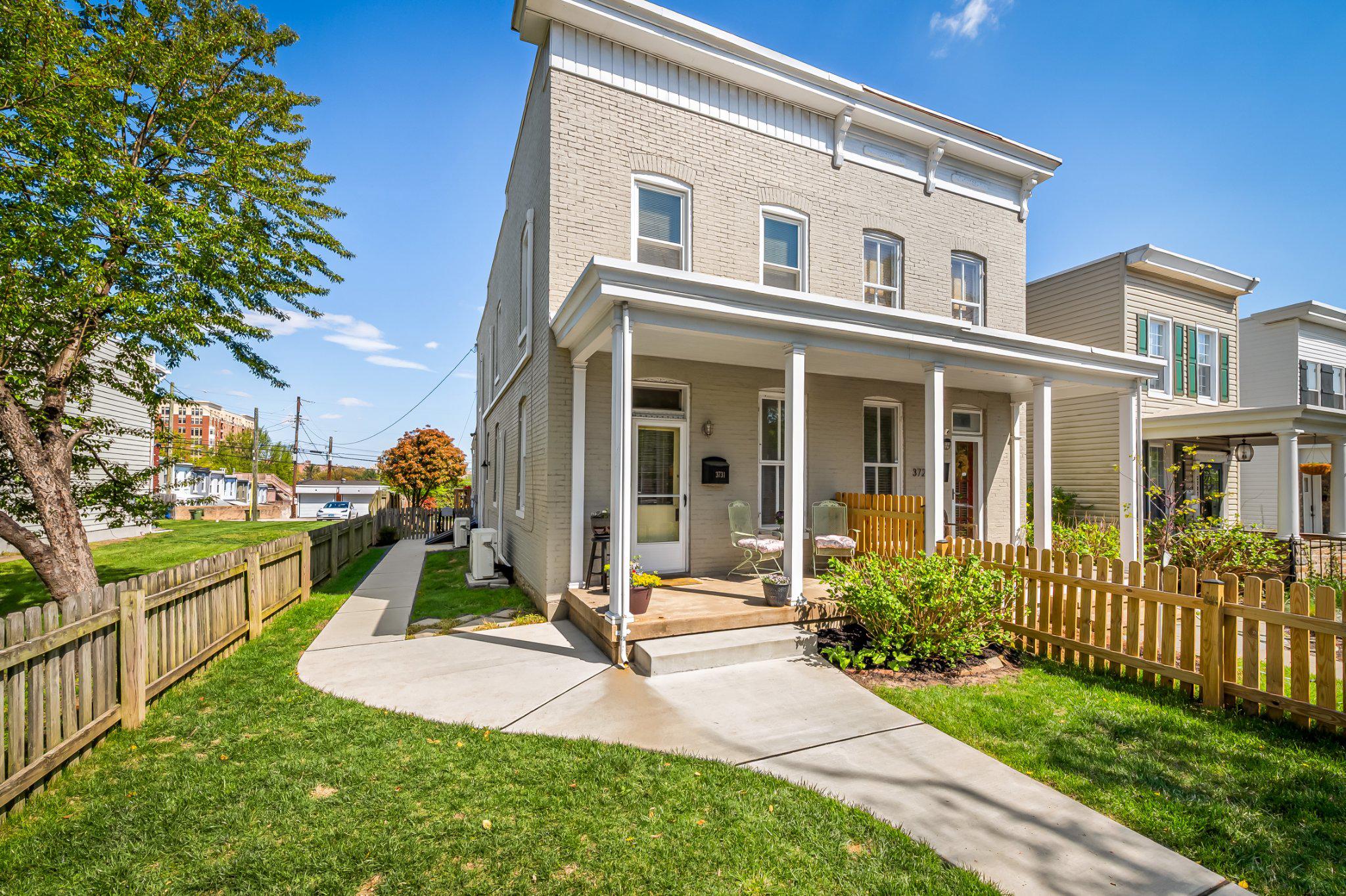 3731 Roland Avenue Baltimore, MD 21211 - Photo 3 of 62 Gallery Image 3
