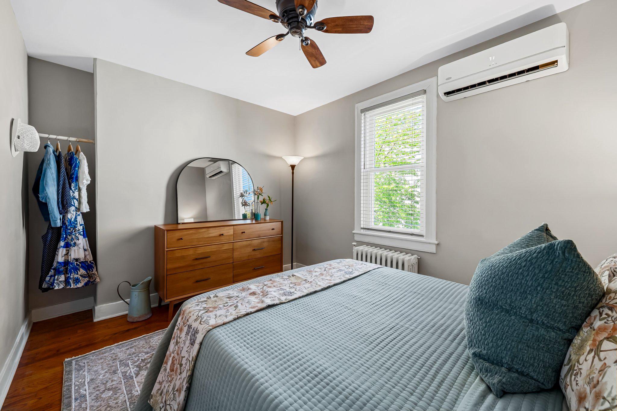 3731 Roland Avenue Baltimore, MD 21211 - Photo 43 of 62 .