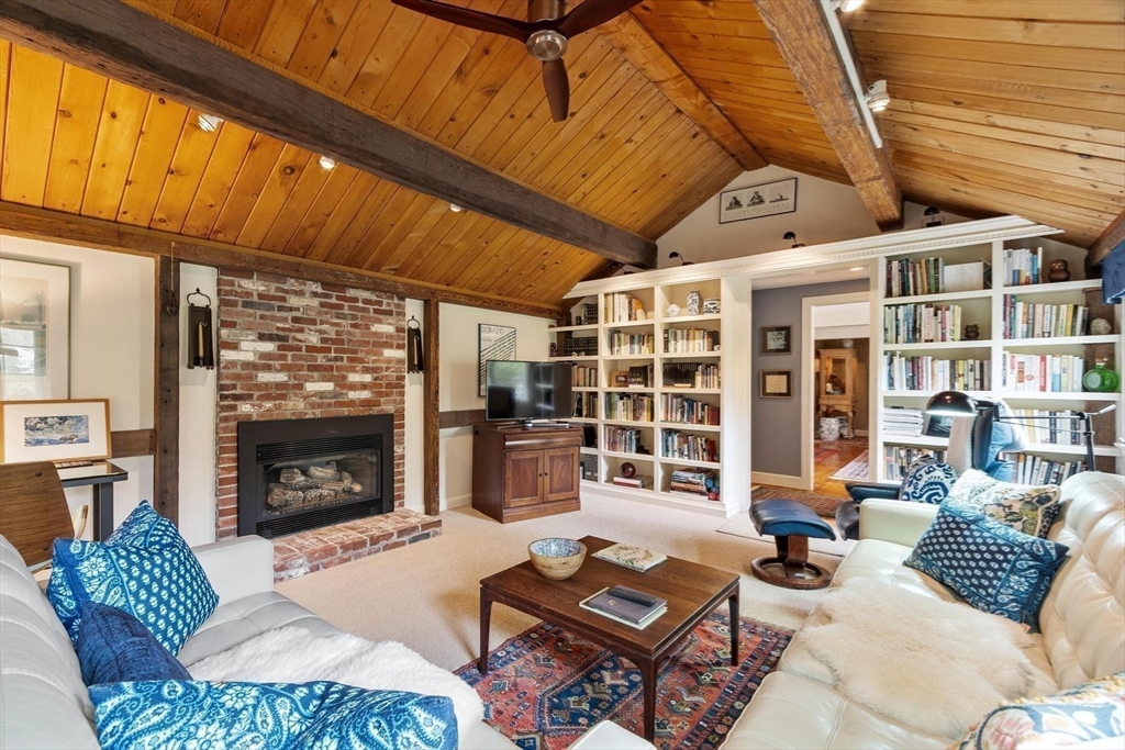 4 Apple Blossom Road Andover, MA 01810 - Photo 21 of 41