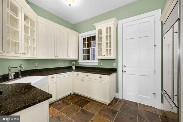$5,999,000 | 1205 Towlston Road, McLean, VA 22102